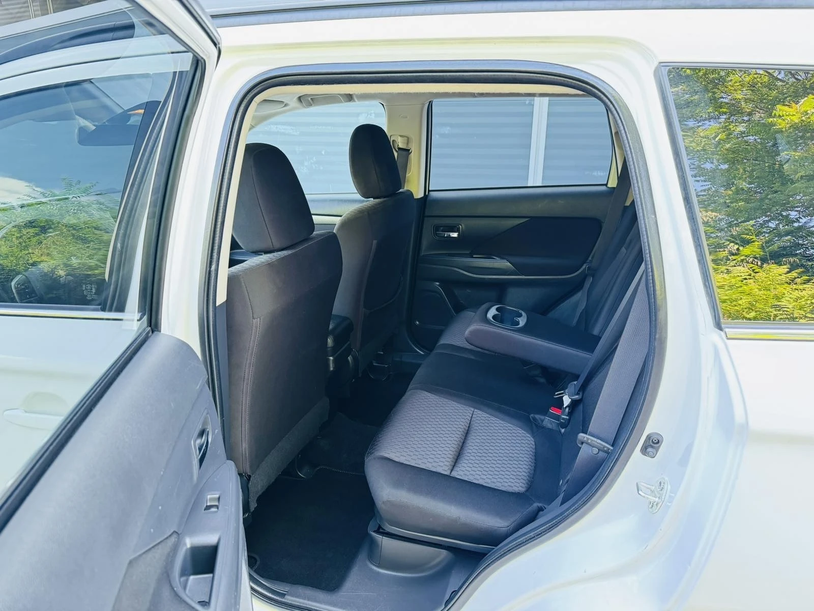 Mitsubishi Outlander 2.0i Automat 4x4 | Mobile.bg   15