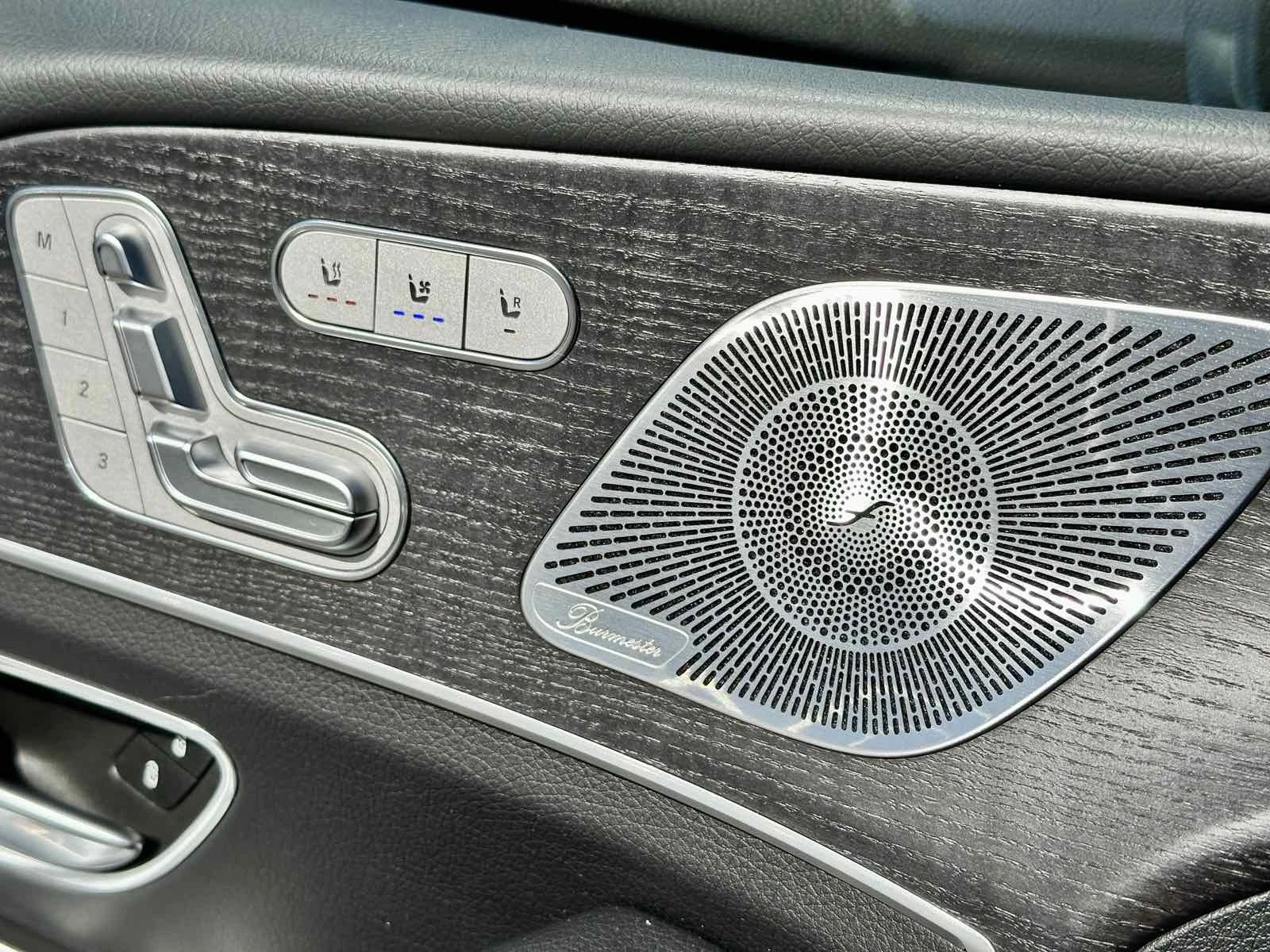 Mercedes-Benz GLS580 AMG / TV /6+ 1/ 4MATIC /ГОТОВ ЛИЗИНГ / FULL/ - изображение 10