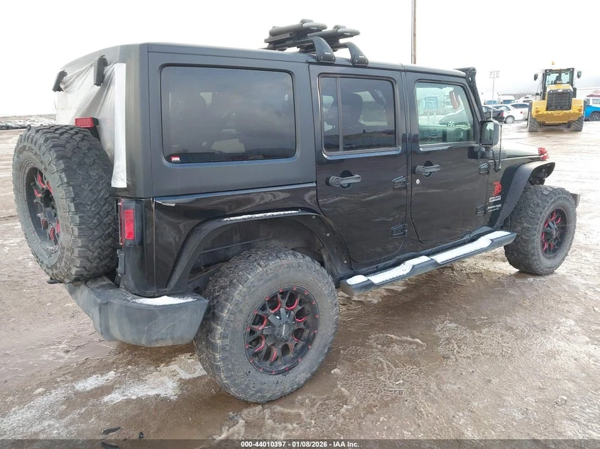 Jeep Wrangler 3.6l Jk Unlimited Sport S 4X4 - изображение 4