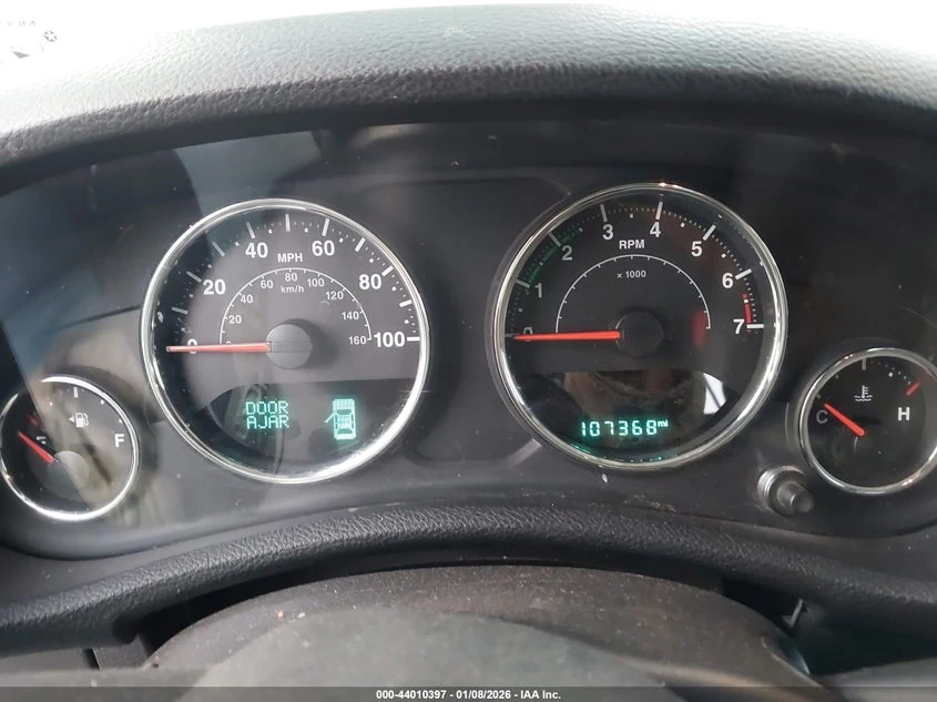 Jeep Wrangler 3.6l Jk Unlimited Sport S 4X4 - изображение 7