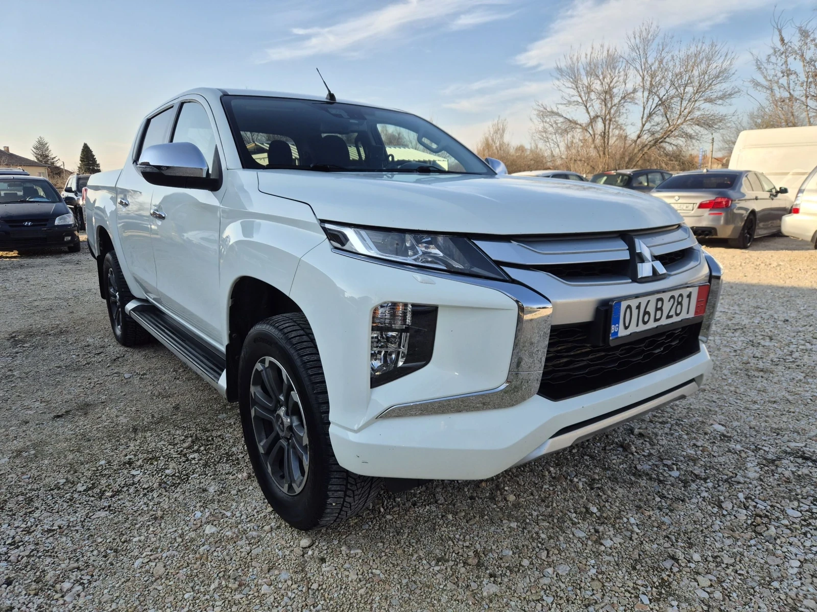 Mitsubishi L200  2.2 DI-D* 150 к.с* 4WD* 