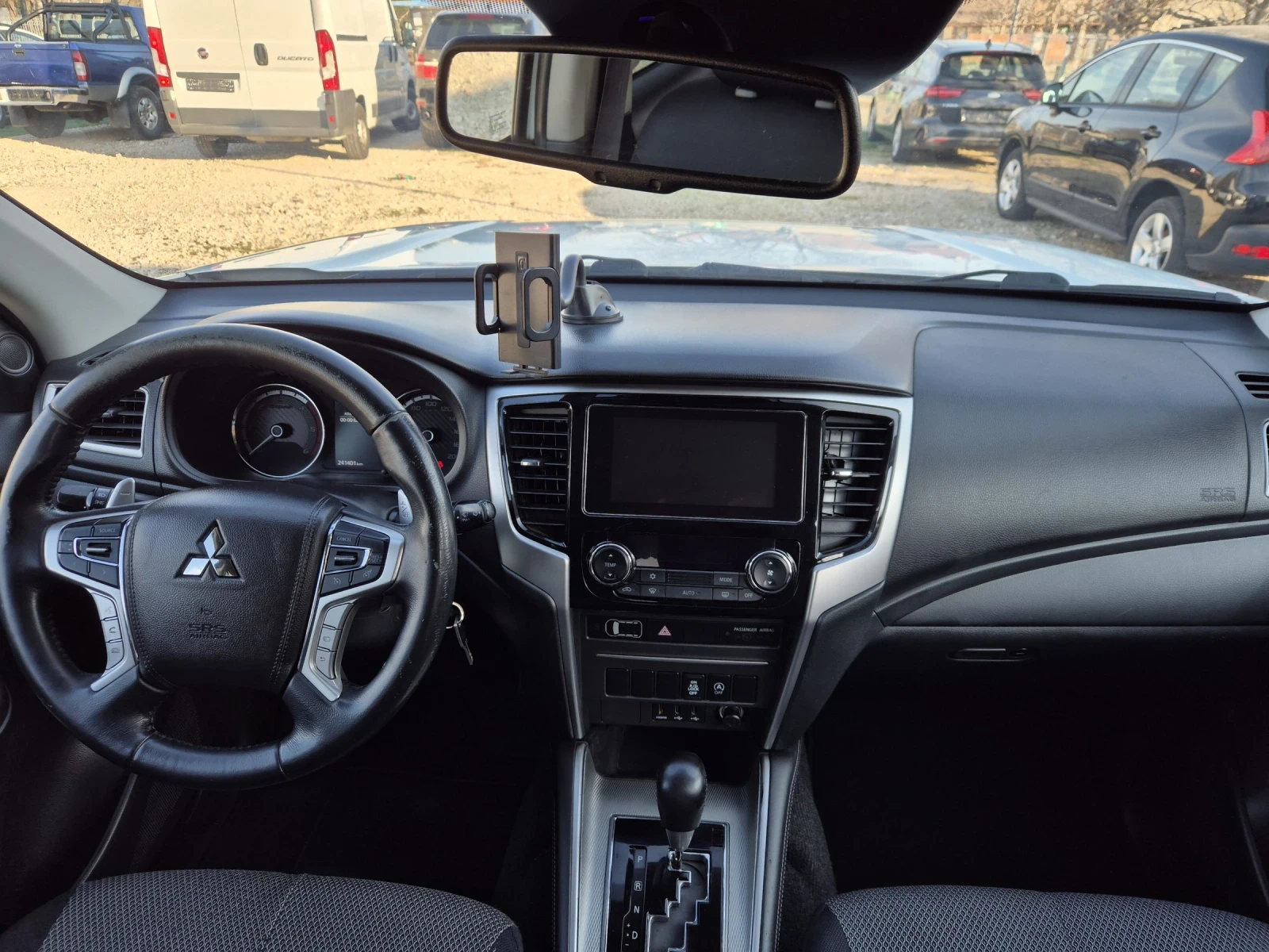 Mitsubishi L200  2.2 DI-D* 150 к.с* 4WD* , снимка 9 - Автомобили и джипове - 53792441