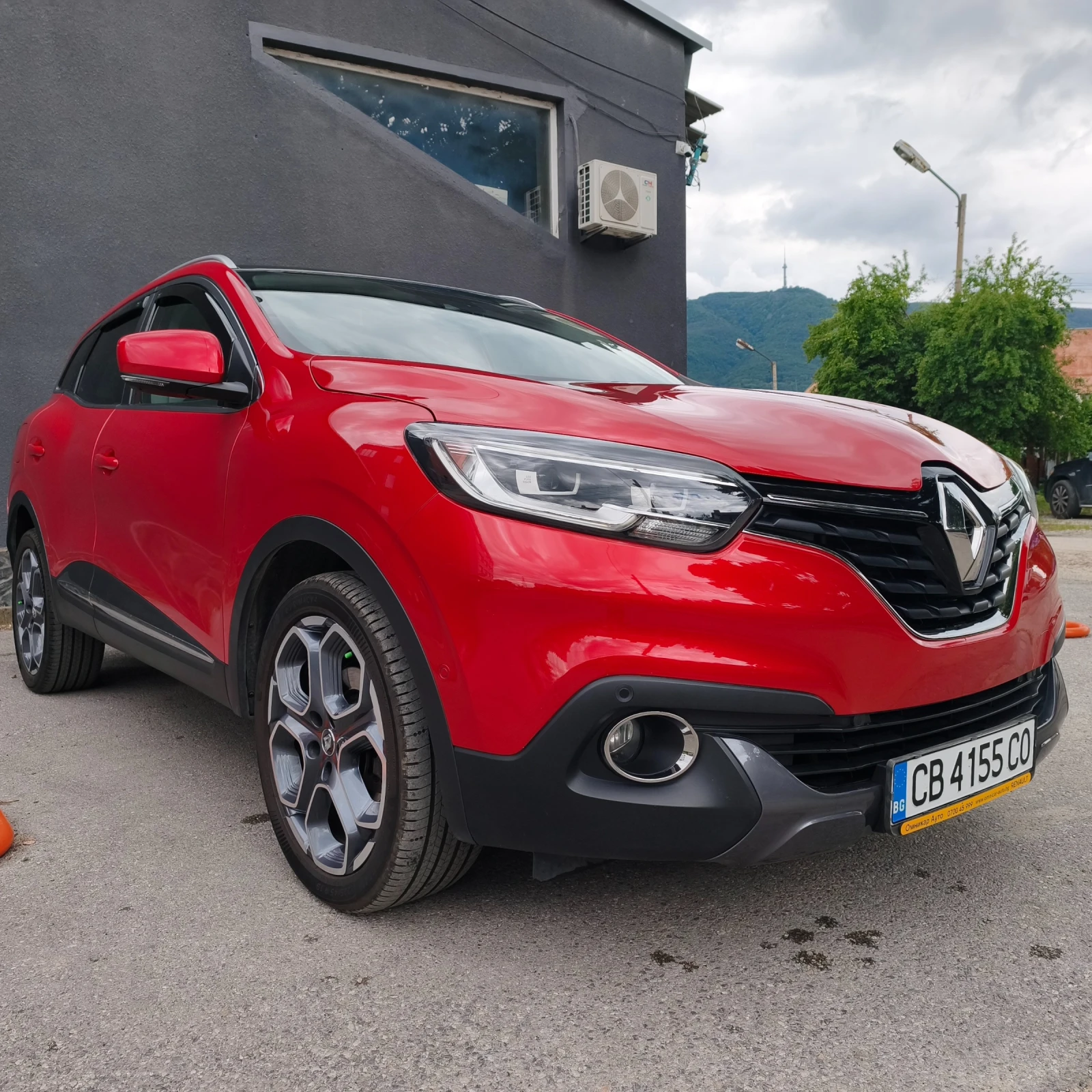 Renault Kadjar, снимка 5 - Автомобили и джипове - 53836647