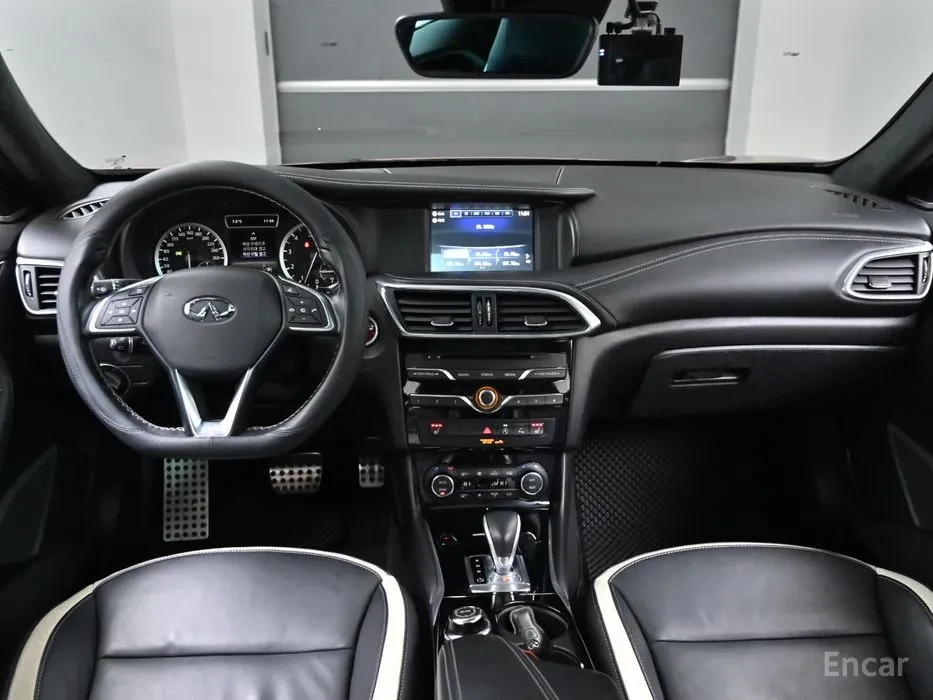 Infiniti Q30 2.0T Exclusive Panorama | Mobile.bg � ����������� 6