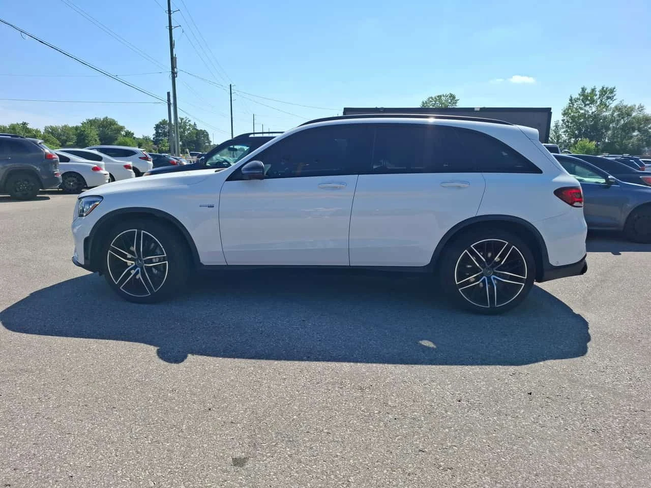 Mercedes-Benz GLC 43 AMG * ЛИЦЕНЗИРАН ДИЛЪР * CARFAX, снимка 2 - Автомобили и джипове - 55579314