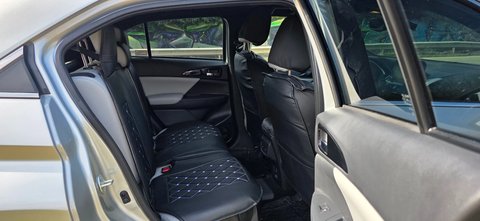 Mitsubishi Eclipse Cross INSTYLE, снимка 8 - Автомобили и джипове - 55624821
