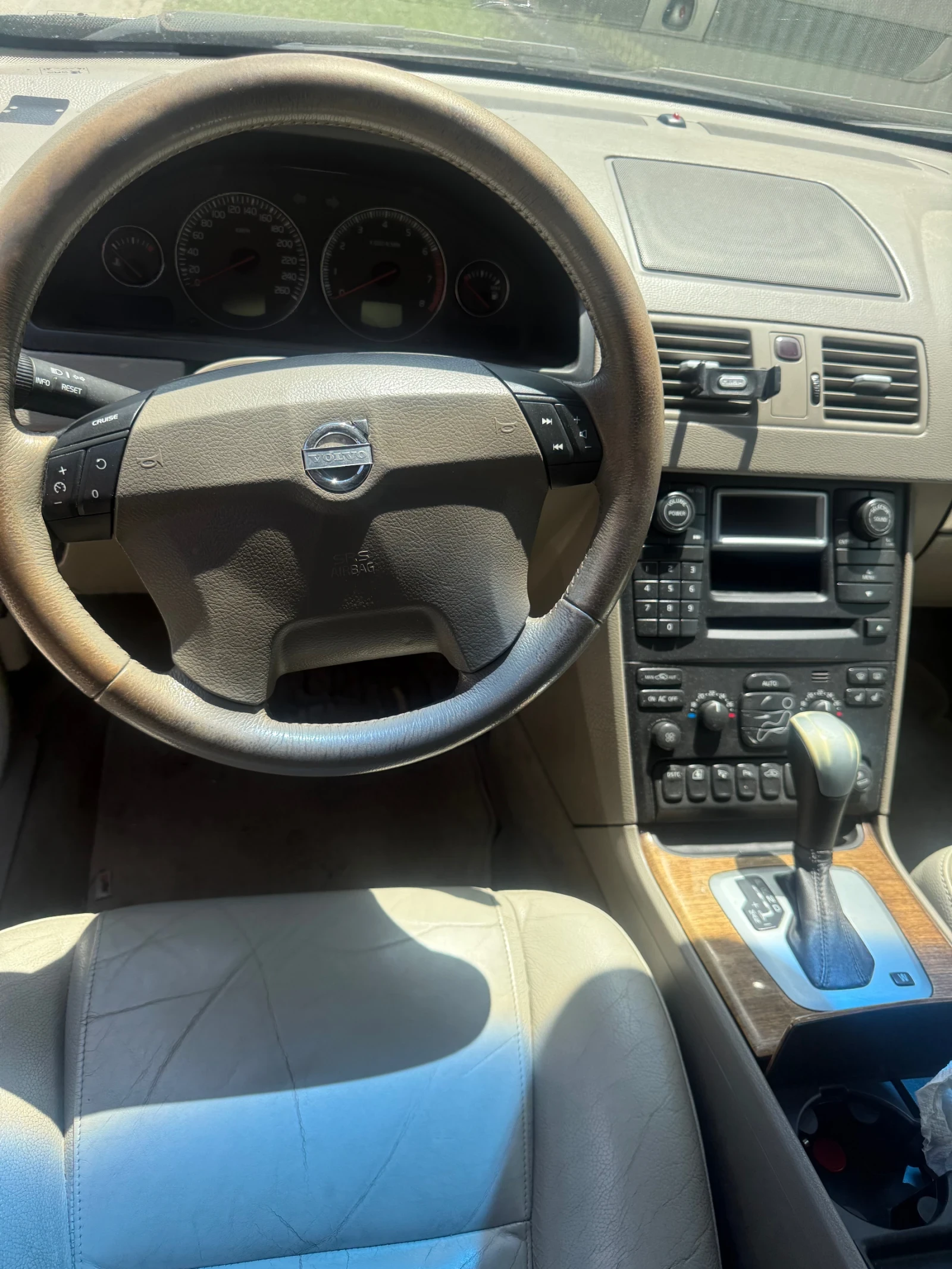 Volvo Xc90 2.5TI, снимка 5 - Автомобили и джипове - 55711799
