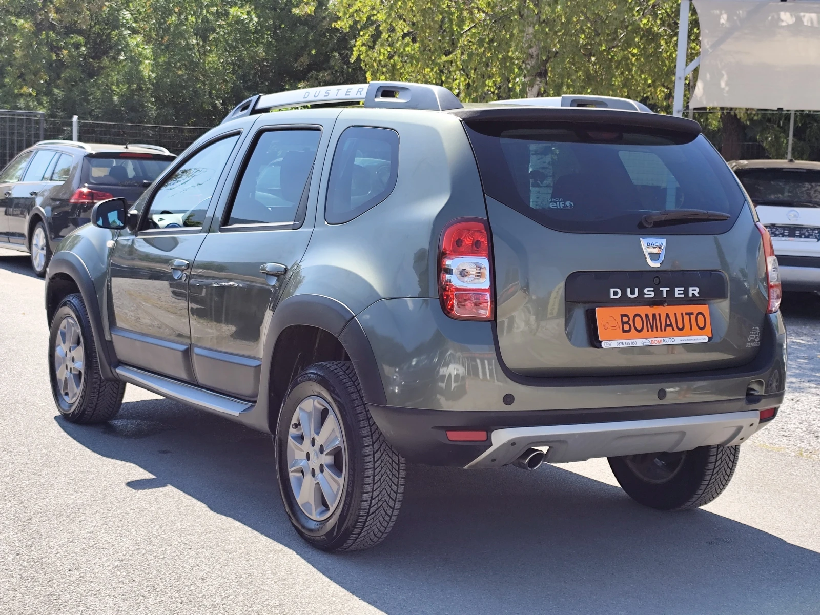Dacia Duster 1.6i/ГАЗ* CAMERA* ПАРКТРОНИК* КЛИМА* , снимка 6 - Автомобили и джипове - 55739859