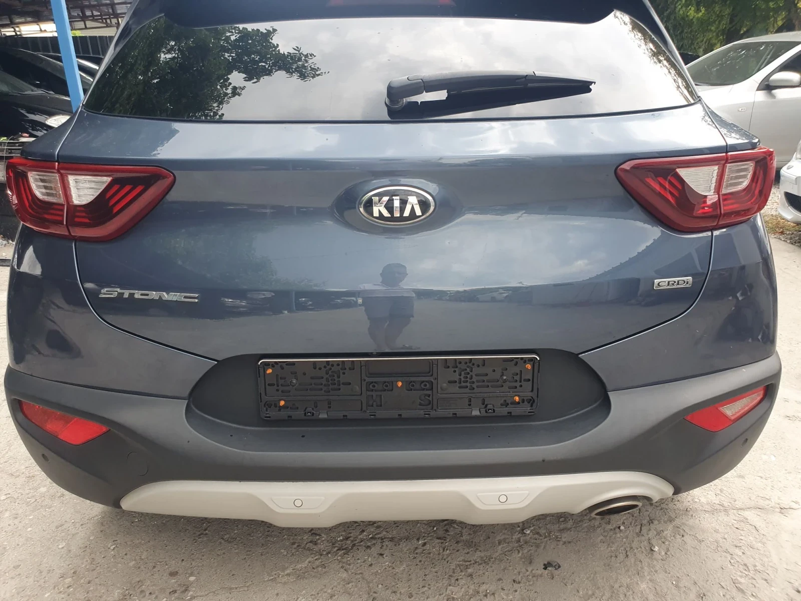 Kia Stonic 1.6D NAVI KOJA KAMERA PODGREV SEDALKI VOLAN, снимка 6 - Автомобили и джипове - 56127643