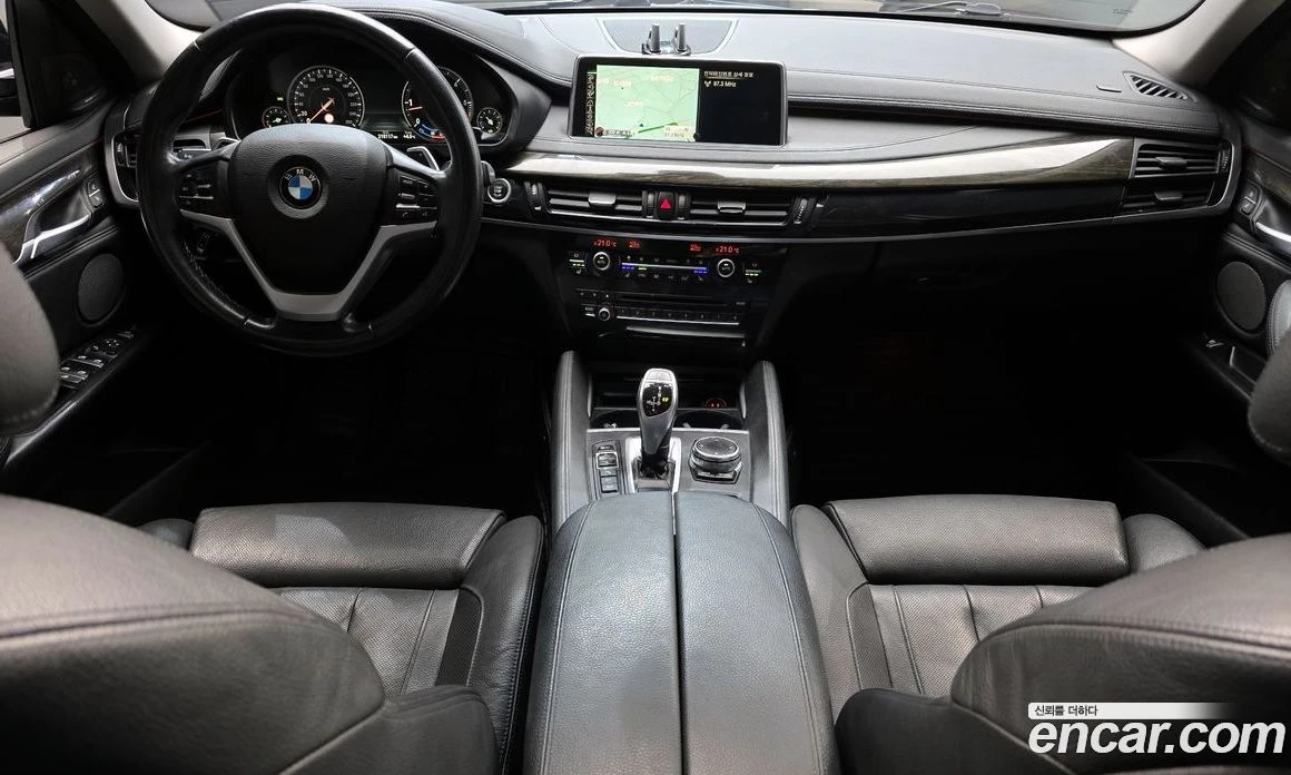 BMW X6 xDrive 40d, снимка 7 - Автомобили и джипове - 56157086