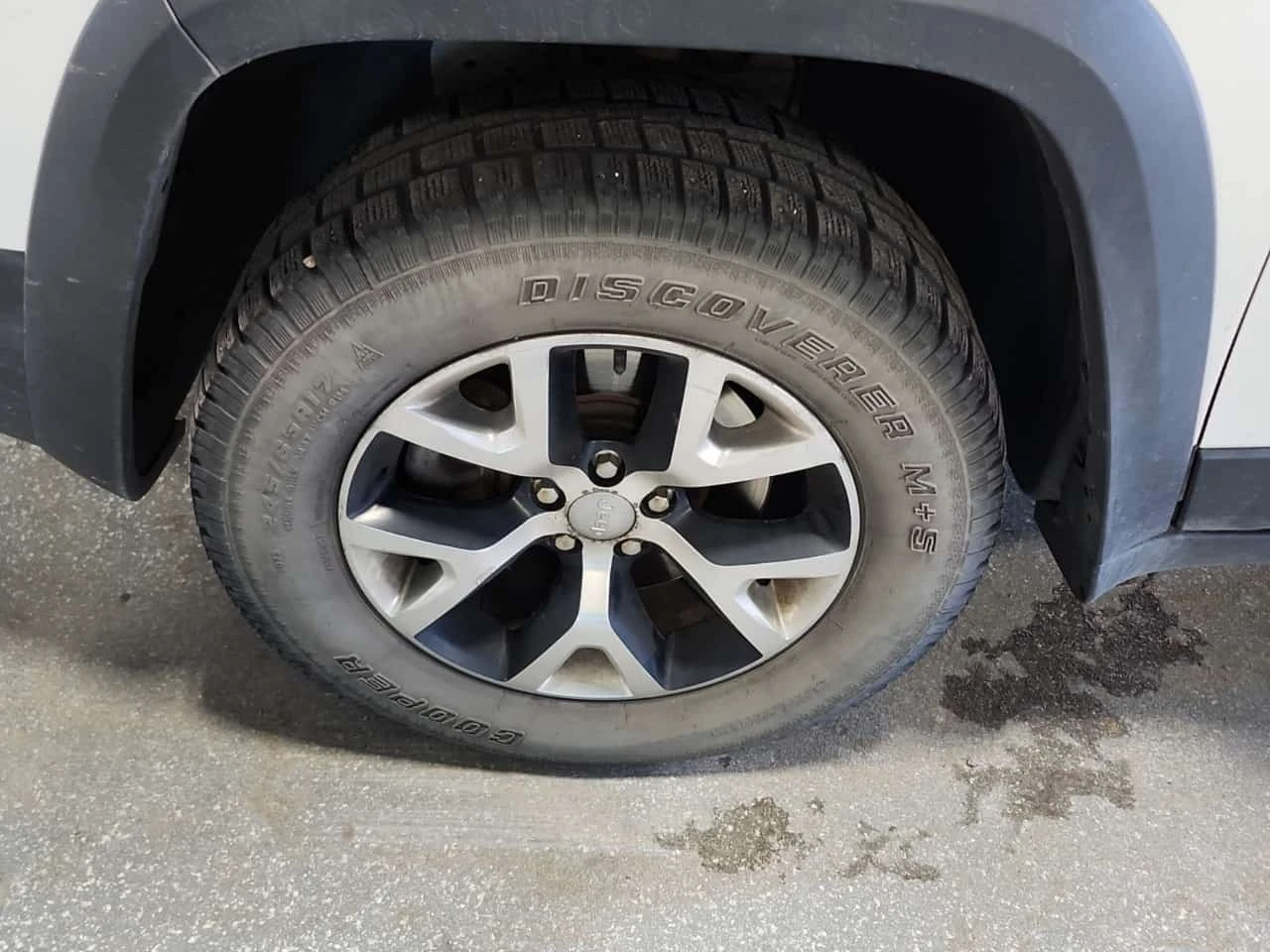 Jeep Cherokee * TRAILHAWK * CARFAX * ФИНАНСИРАНЕ, снимка 6 - Автомобили и джипове - 56351235