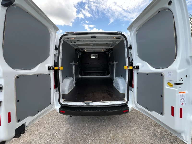 Ford Transit ОБСЛУЖЕН/ДЪЛГА БАЗА/ДВЕ СТРAНИЧНИ ВРАТИ/АВТОМАТИК/, снимка 9 - Бусове и автобуси - 51218841