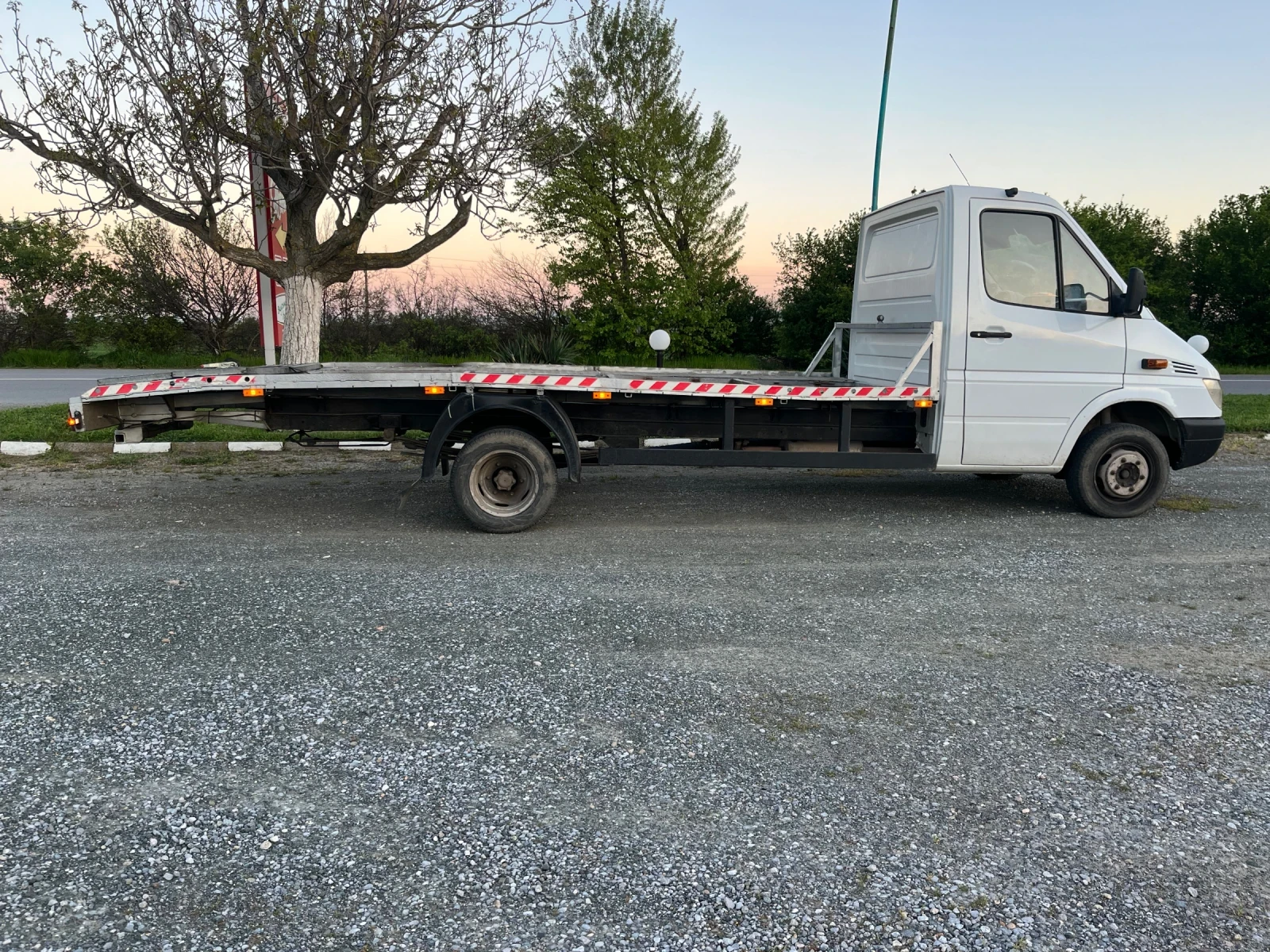 Mercedes-Benz Sprinter 413 Пътна помощ - изображение 5