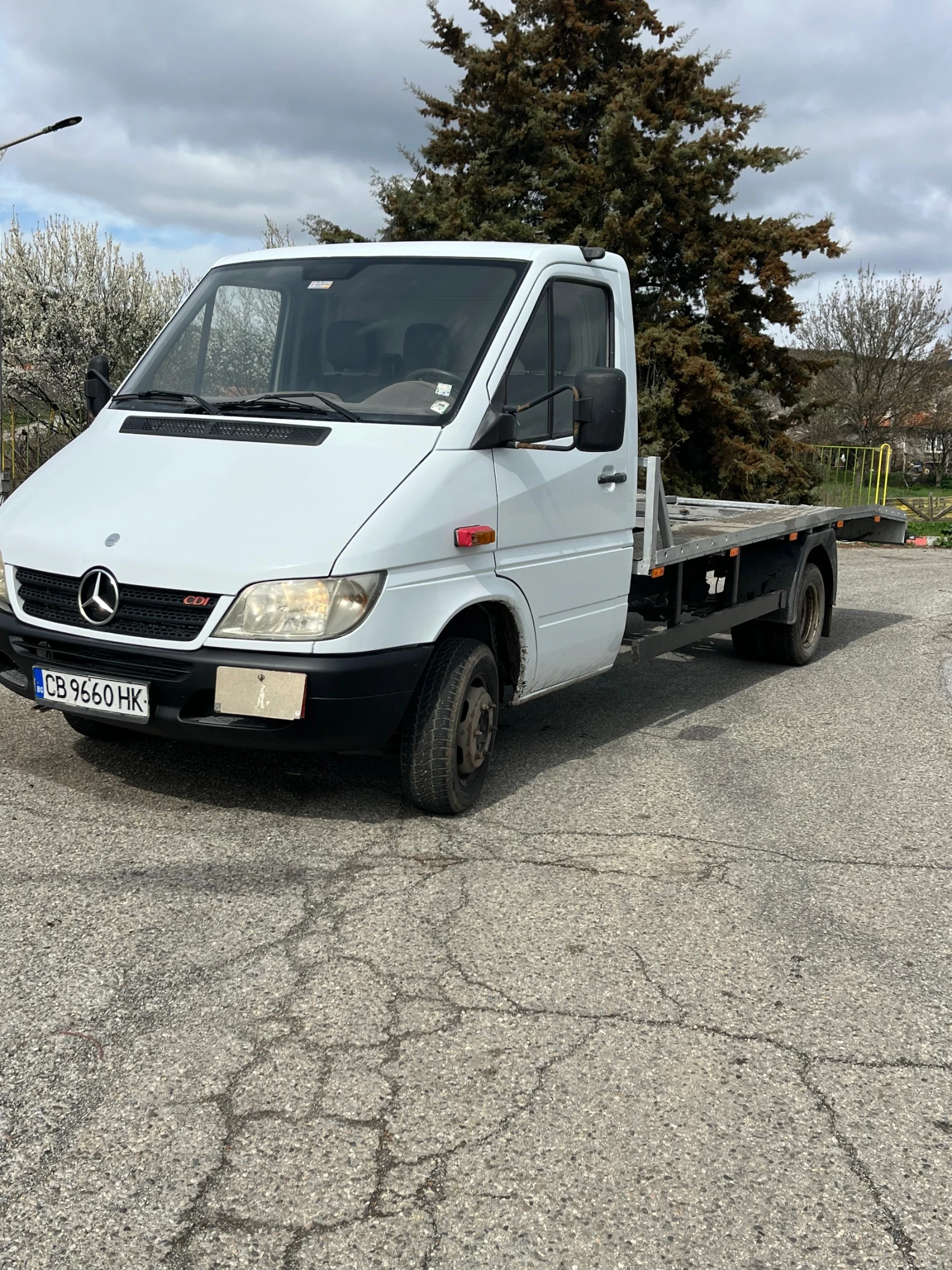 Mercedes-Benz Sprinter 413 Пътна помощ - изображение 2