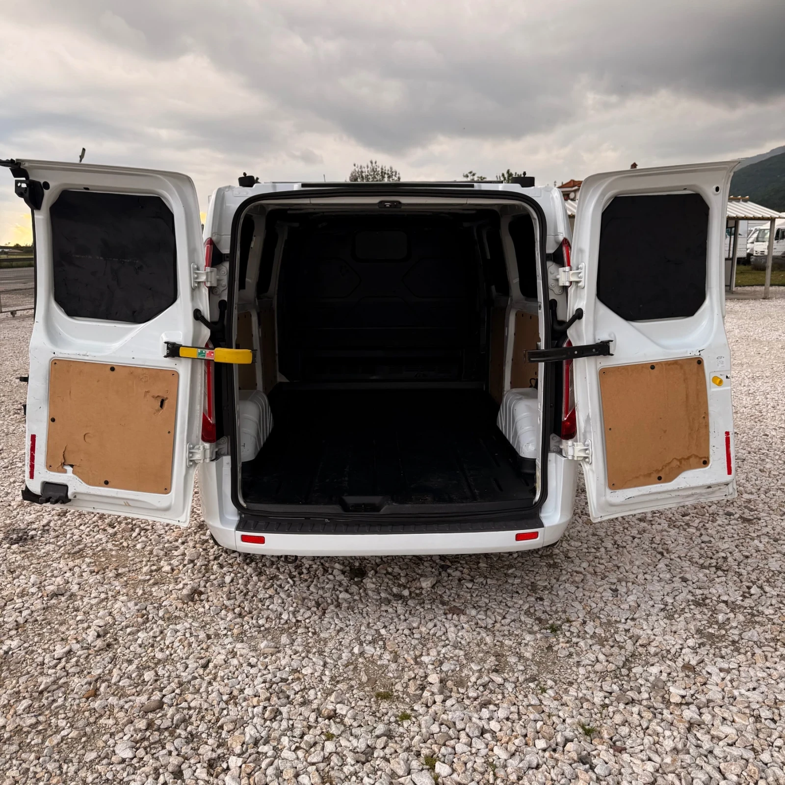 Ford Transit Custom КЛИМАТИК-МАКСИ БАЗА-ЕВРО5 - изображение 8
