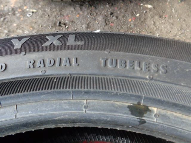 Гуми Летни 225/40R18, снимка 4 - Гуми и джанти - 20323895