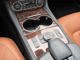 Mercedes-Benz CLS 550  CARFAX, снимка 14