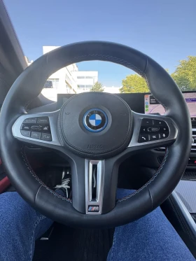 BMW i4 M50  | Mobile.bg    15
