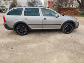 Skoda Octavia scout 2.0 - 4000 € / 7823.32 лв. - 43728068 3