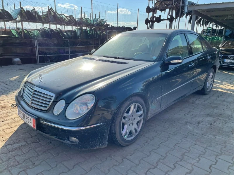 Mercedes-Benz E 320 3.2, снимка 5 - Автомобили и джипове - 39661248