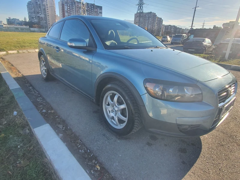 Volvo C30 2.0, снимка 1 - Автомобили и джипове - 48106181