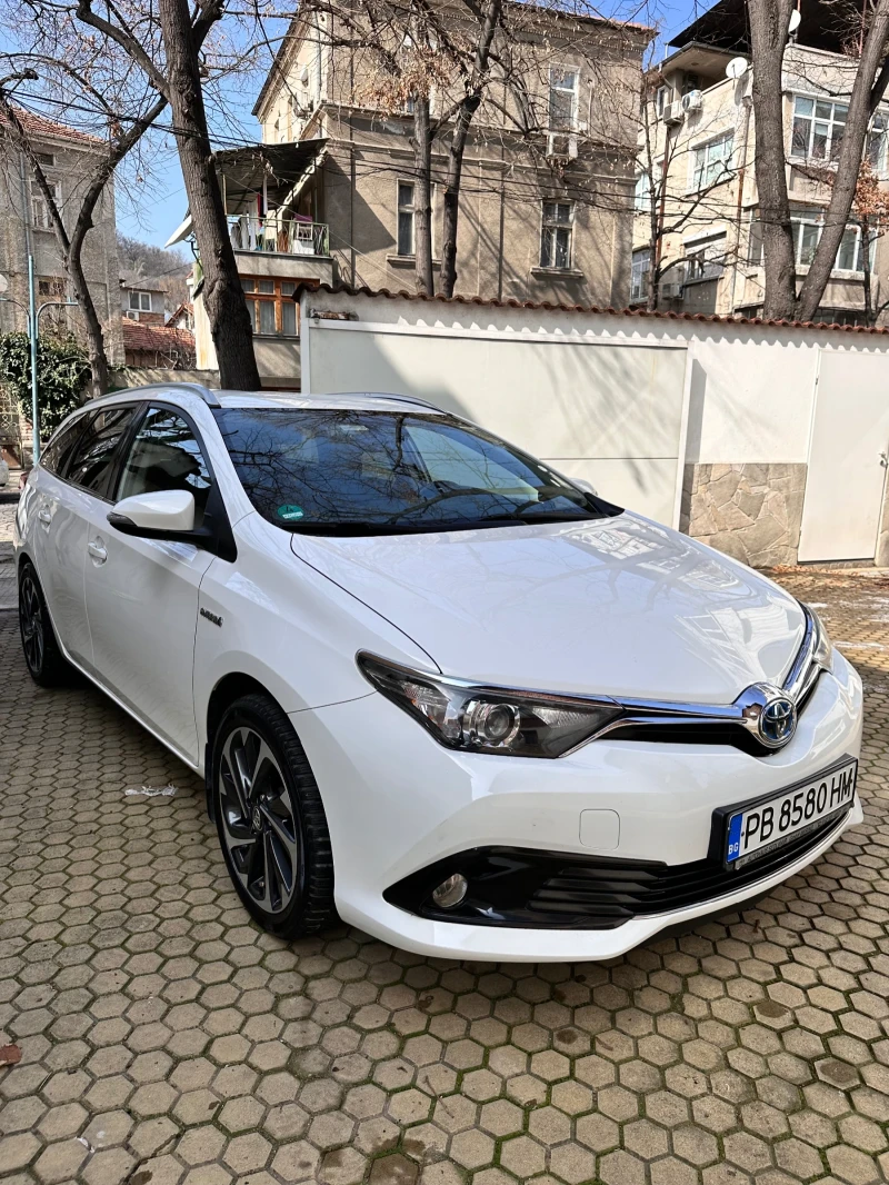 Toyota Auris Touring sport , снимка 3 - Автомобили и джипове - 48622046