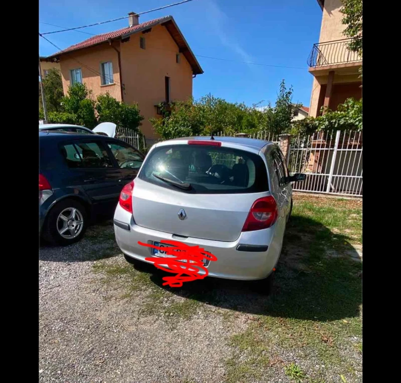 Renault Clio 3, снимка 2 - Автомобили и джипове - 49080102