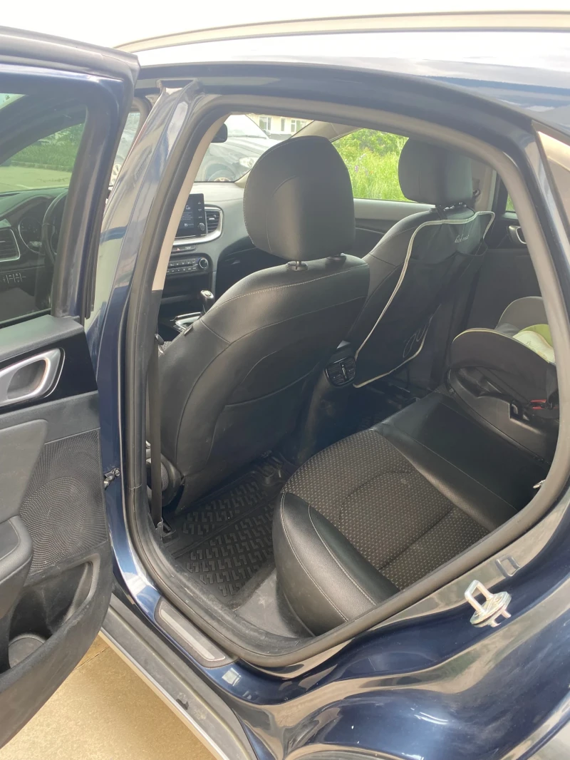 Kia XCeed, снимка 8 - Автомобили и джипове - 52830022