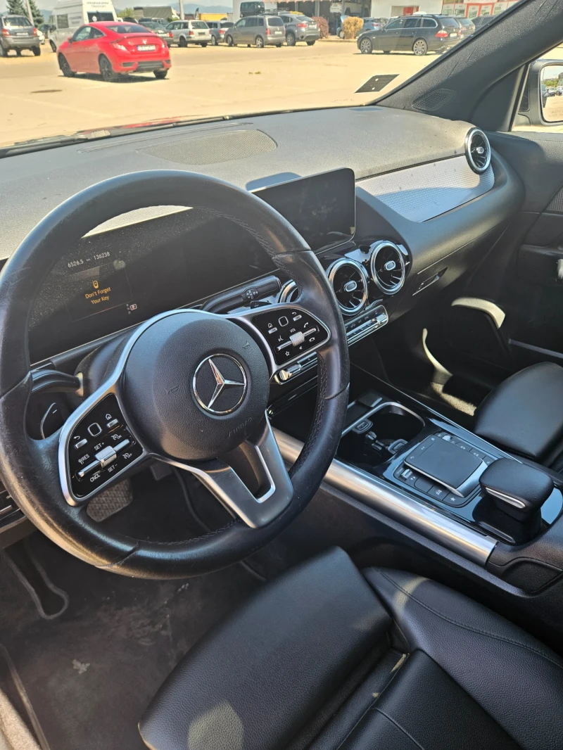 Mercedes-Benz GLA 250, снимка 13 - Автомобили и джипове - 52103475