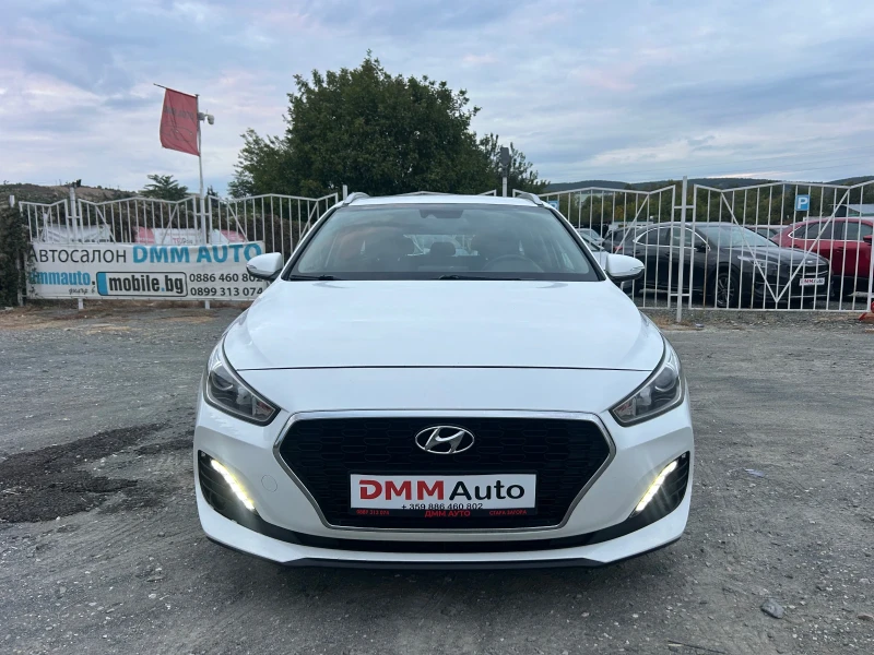 Hyundai I30 PREMIUM / 1.6 CRDI / ЕВРО6В / CARPLAY / CAMERA, снимка 2 - Автомобили и джипове - 51912986