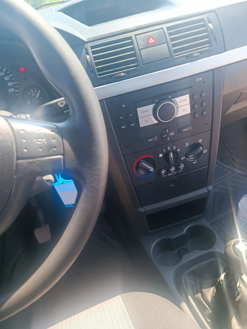Opel Meriva 1.4 cdti, снимка 10 - Автомобили и джипове - 52286779