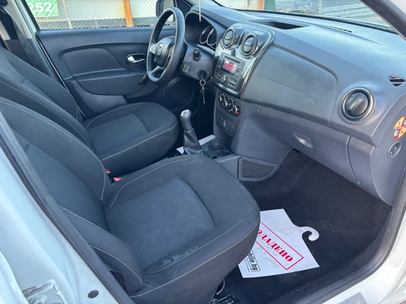 Dacia Sandero КЛИМА ЕВРО 6, снимка 10 - Автомобили и джипове - 52775852