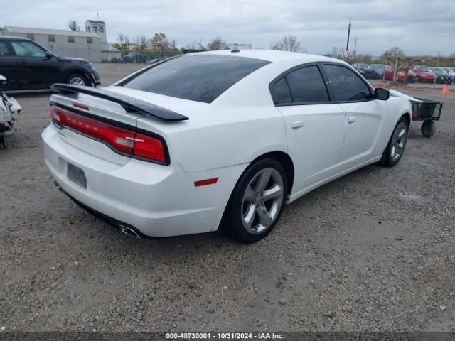 Dodge Charger SXT, снимка 4 - Автомобили и джипове - 48025577