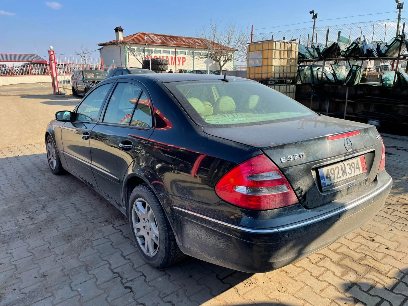 Mercedes-Benz E 320 3.2 - изображение 4