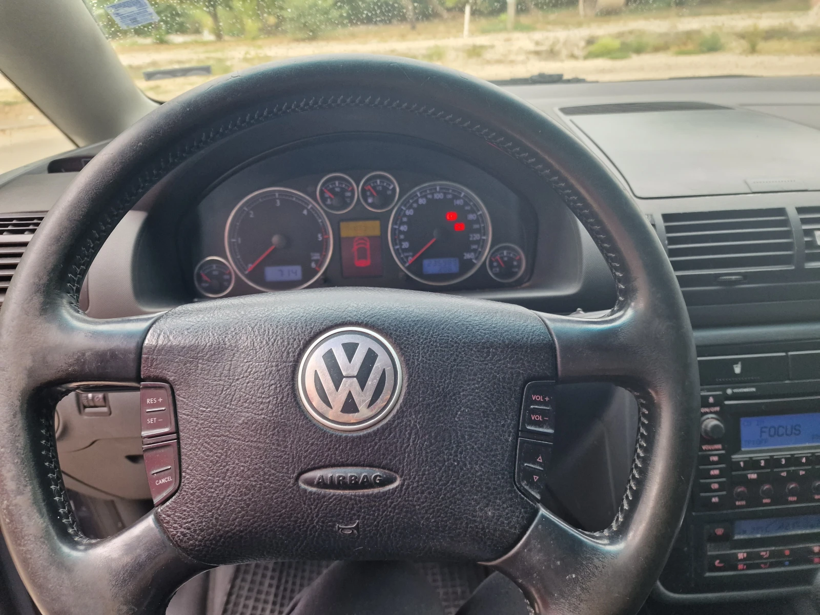 VW Sharan  - изображение 6