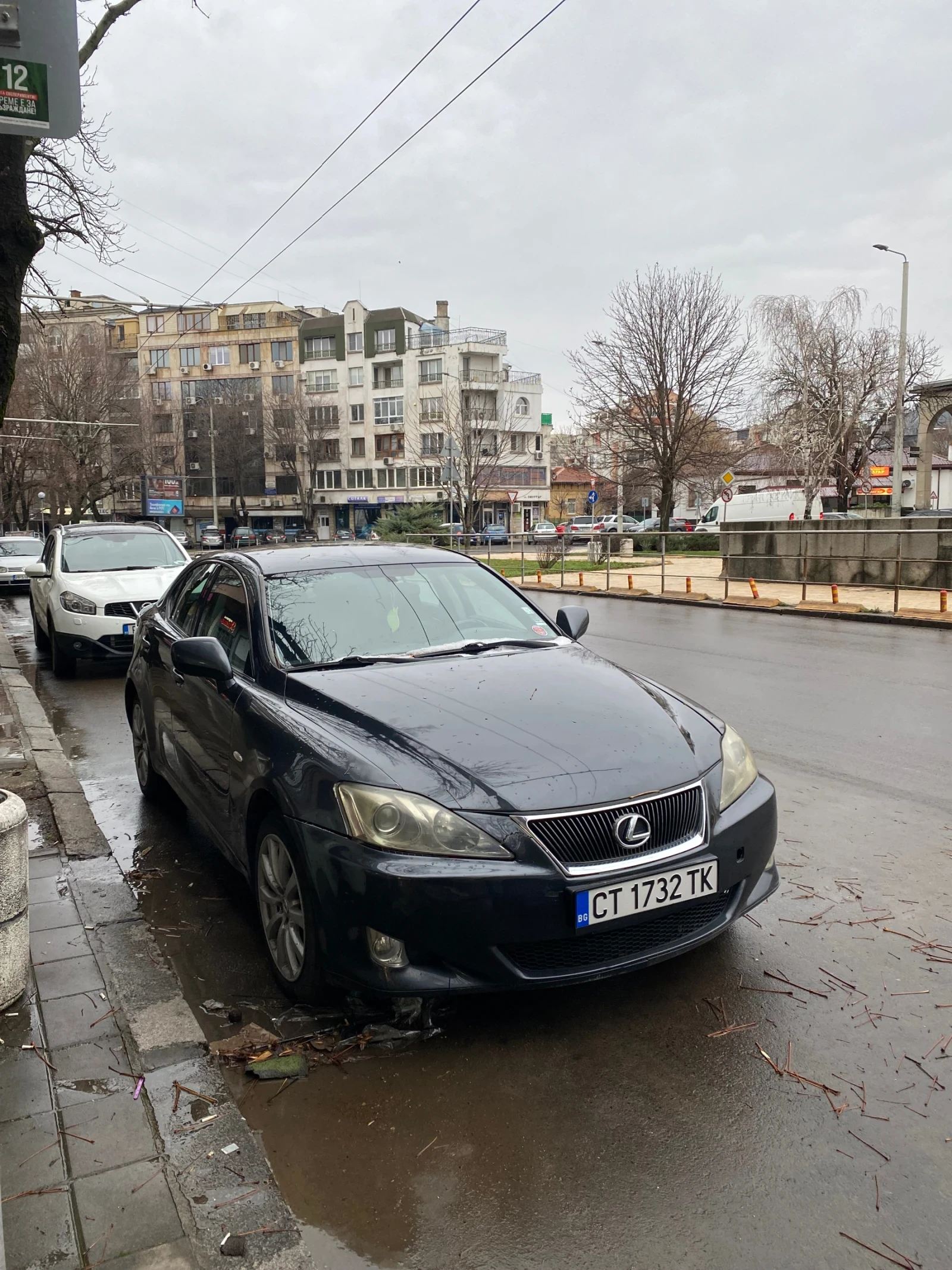 Lexus IS 220d  - изображение 2