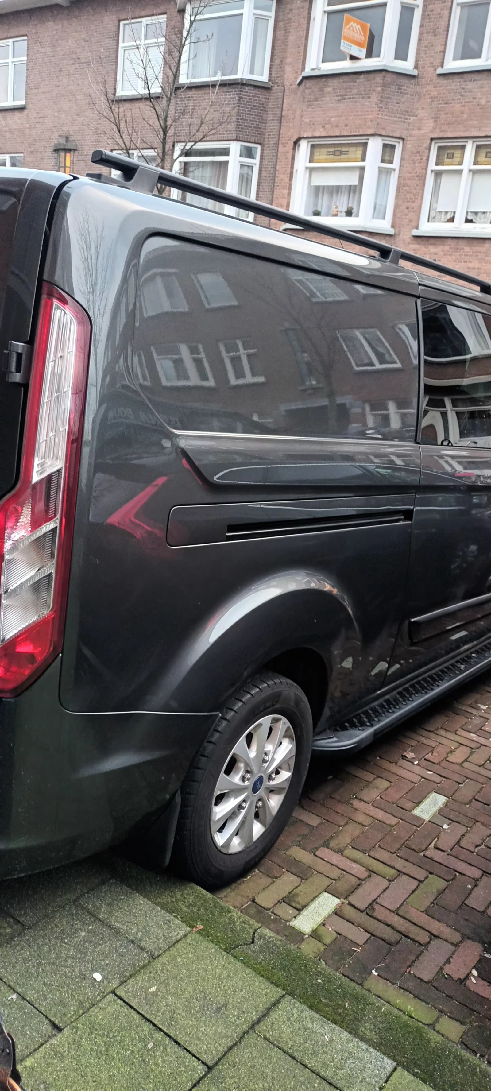 Ford Transit Custom 4+ 1 - изображение 9