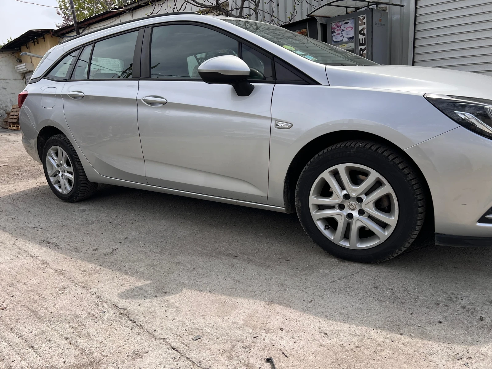 Opel Astra  K Business Edition - изображение 4