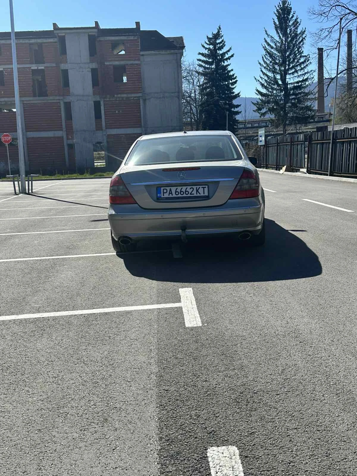 Mercedes-Benz E 280 Elegance - изображение 4