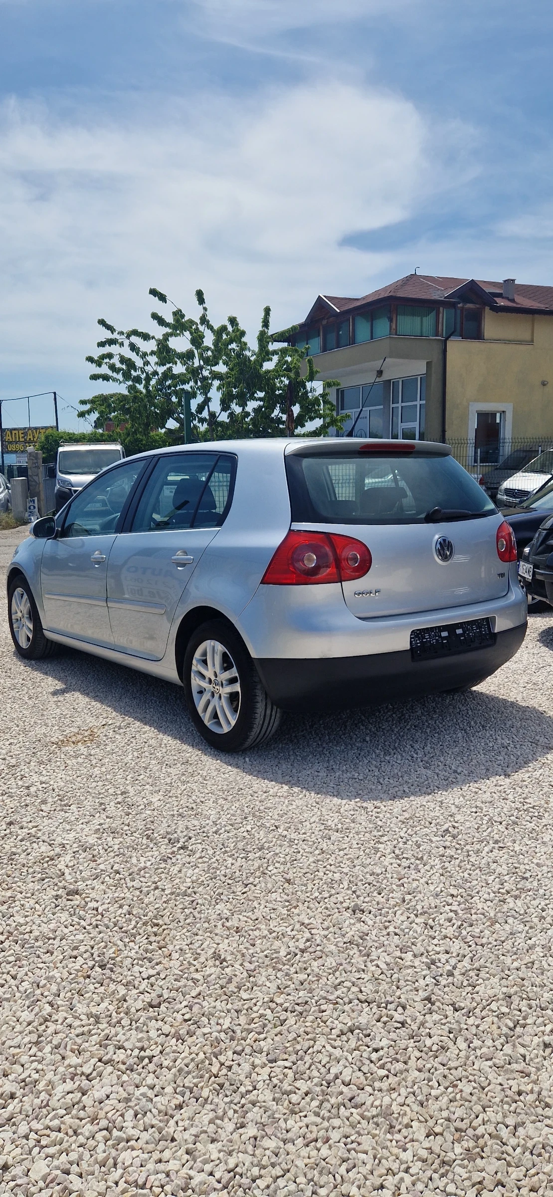 VW Golf 1.9tdi-NAVI-ИТАЛИЯ - изображение 6