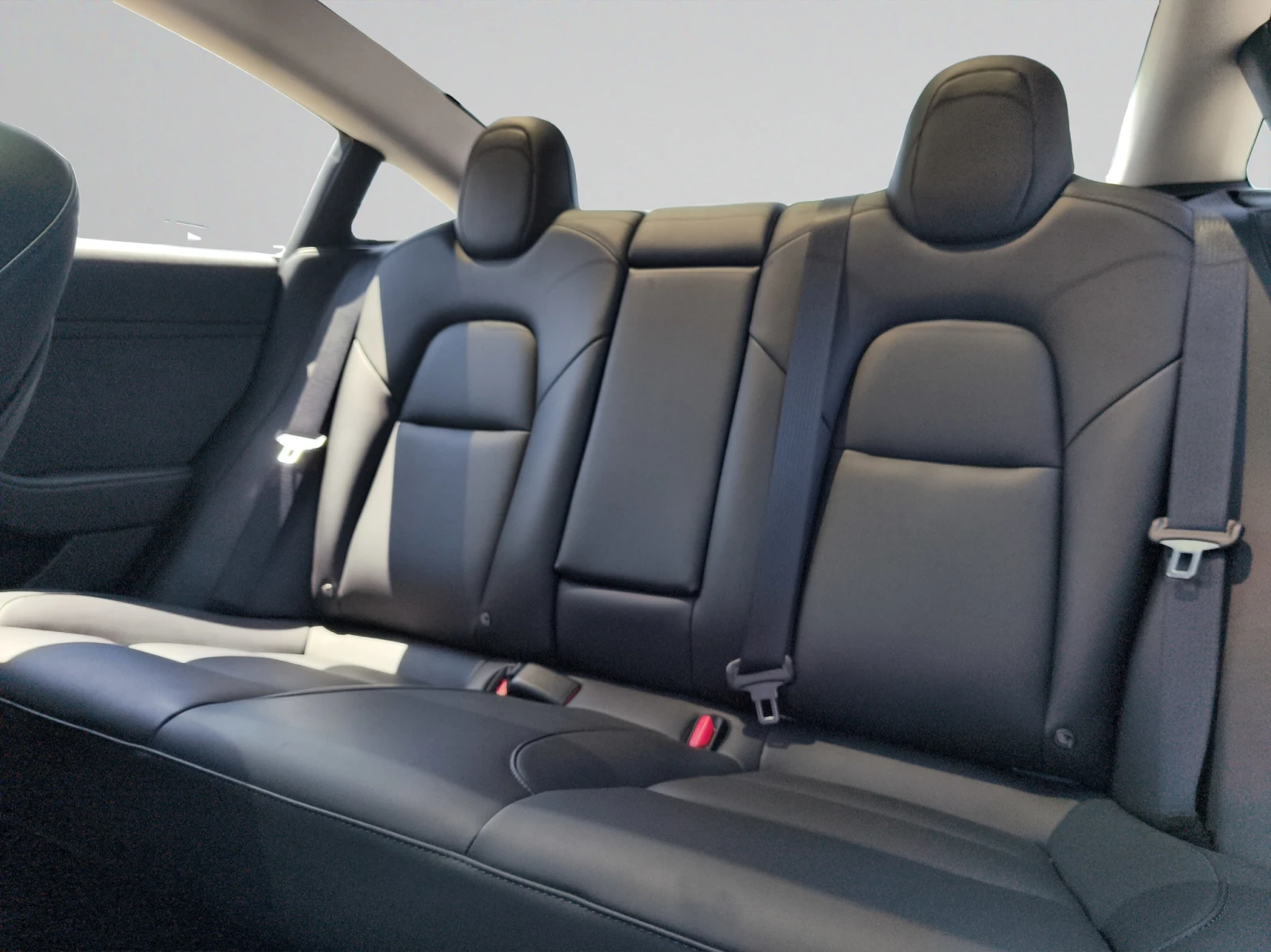 Tesla Model 3 LONG RANGE DUAL MOTOR 350KW AWD | Mobile.bg � ����������� 11