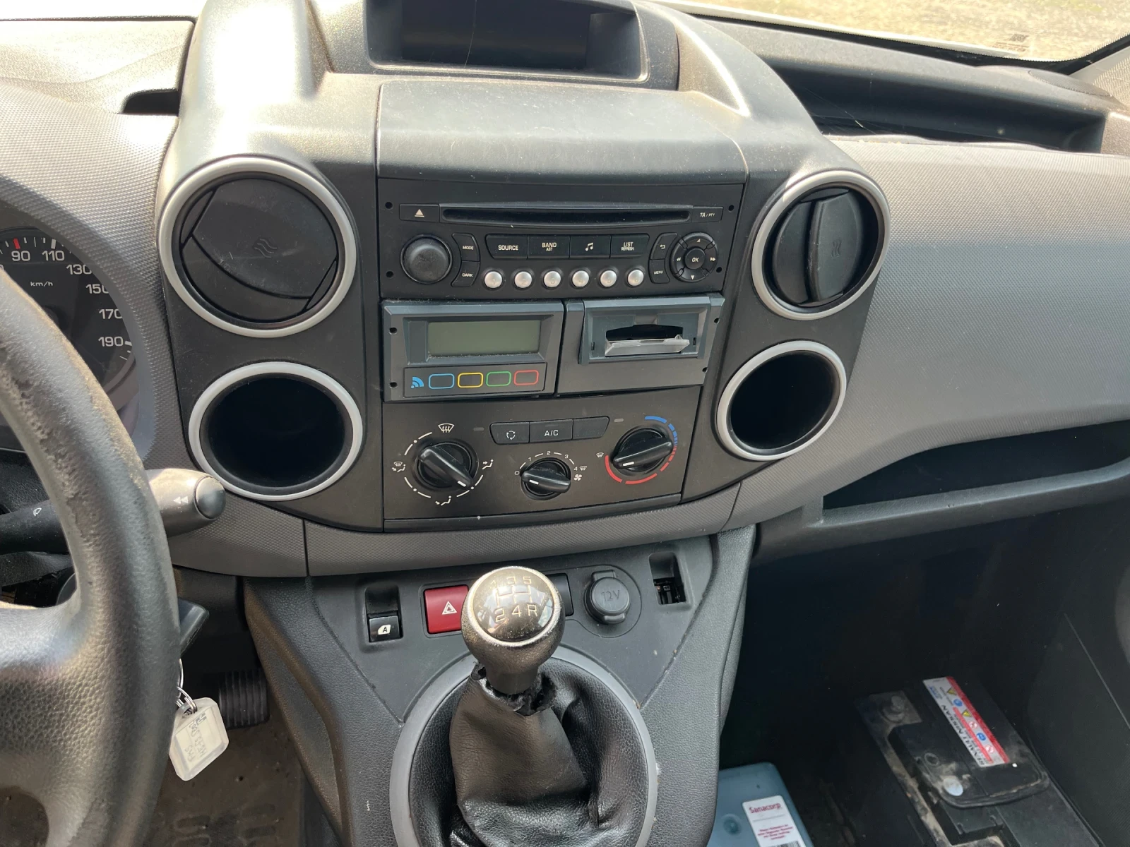 Peugeot Partner 1.6HDI Maxi - изображение 8