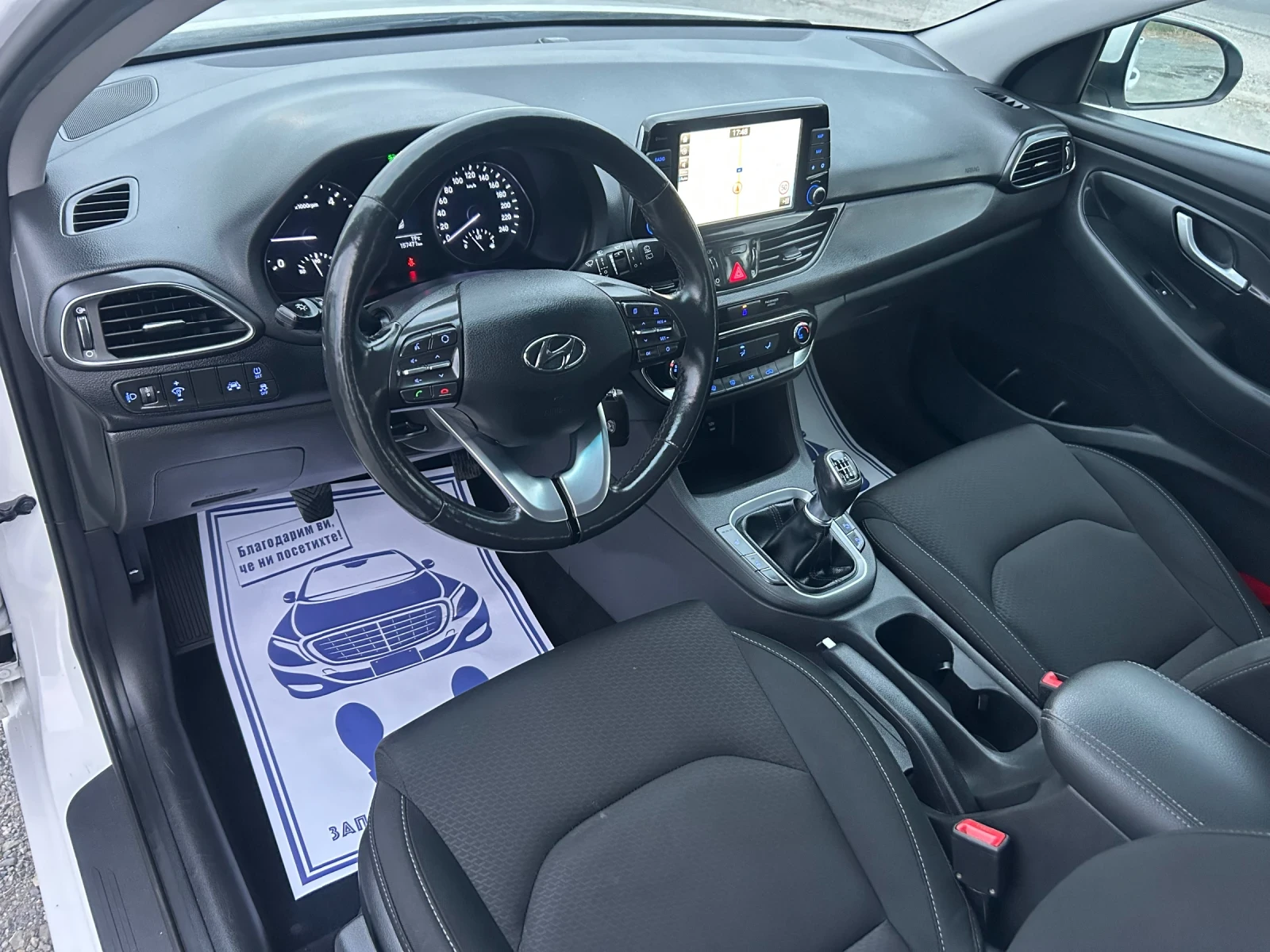 Hyundai I30 PREMIUM / 1.6 CRDI / ЕВРО6В / CARPLAY / CAMERA - изображение 9