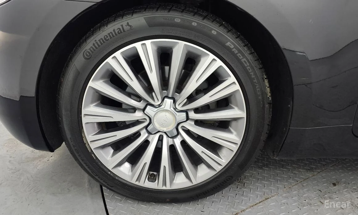 Kia K9  - изображение 5