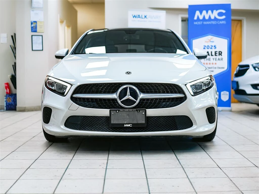 Mercedes-Benz A 250 4MATIC* MEMORY* KEYLESS* AMBIENT* PANO* ПОДГРЕВ*  - изображение 3