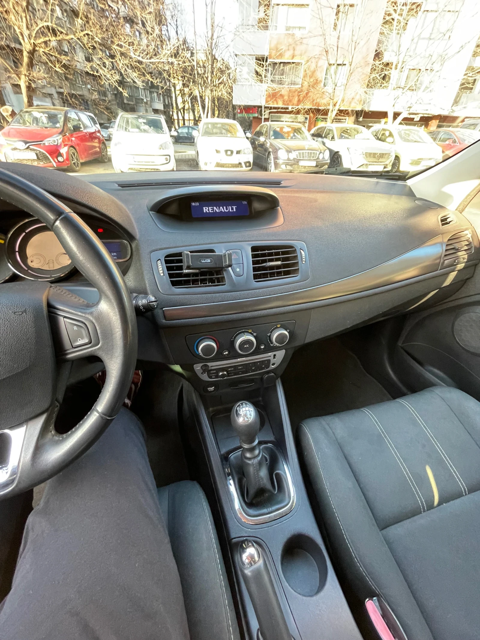 Renault Megane, снимка 7 - Автомобили и джипове - 54234203