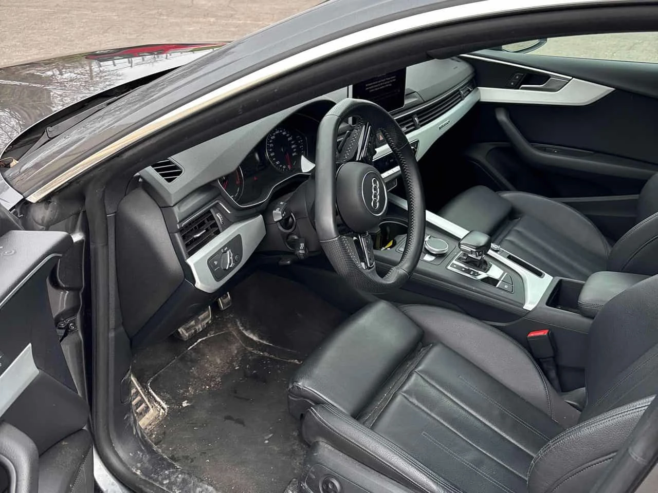 Audi A5  Progressiv /CAMERA/ПОДГРЕВИ, снимка 5 - Автомобили и джипове - 54356851