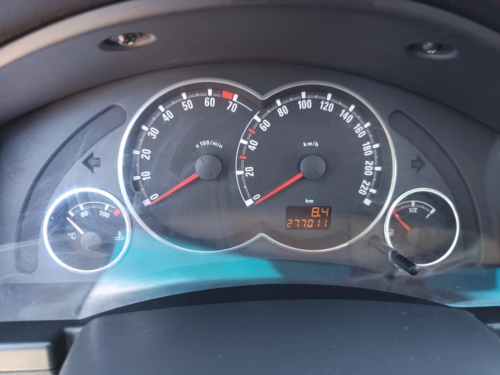 Opel Meriva 1.6, снимка 2 - Автомобили и джипове - 54485980