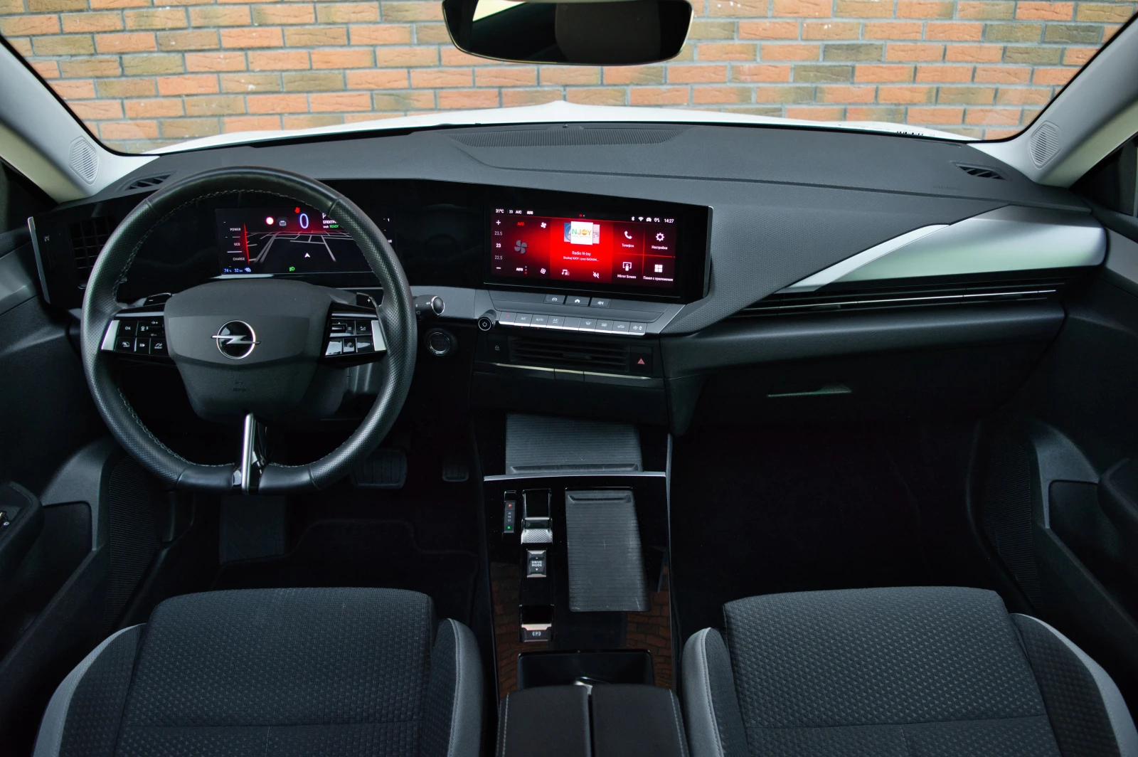 Opel Astra 1.6 Turbo PHEV, снимка 9 - Автомобили и джипове - 54582088