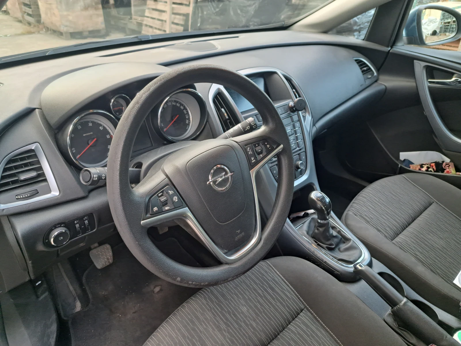 Opel Astra, снимка 5 - Автомобили и джипове - 54596885